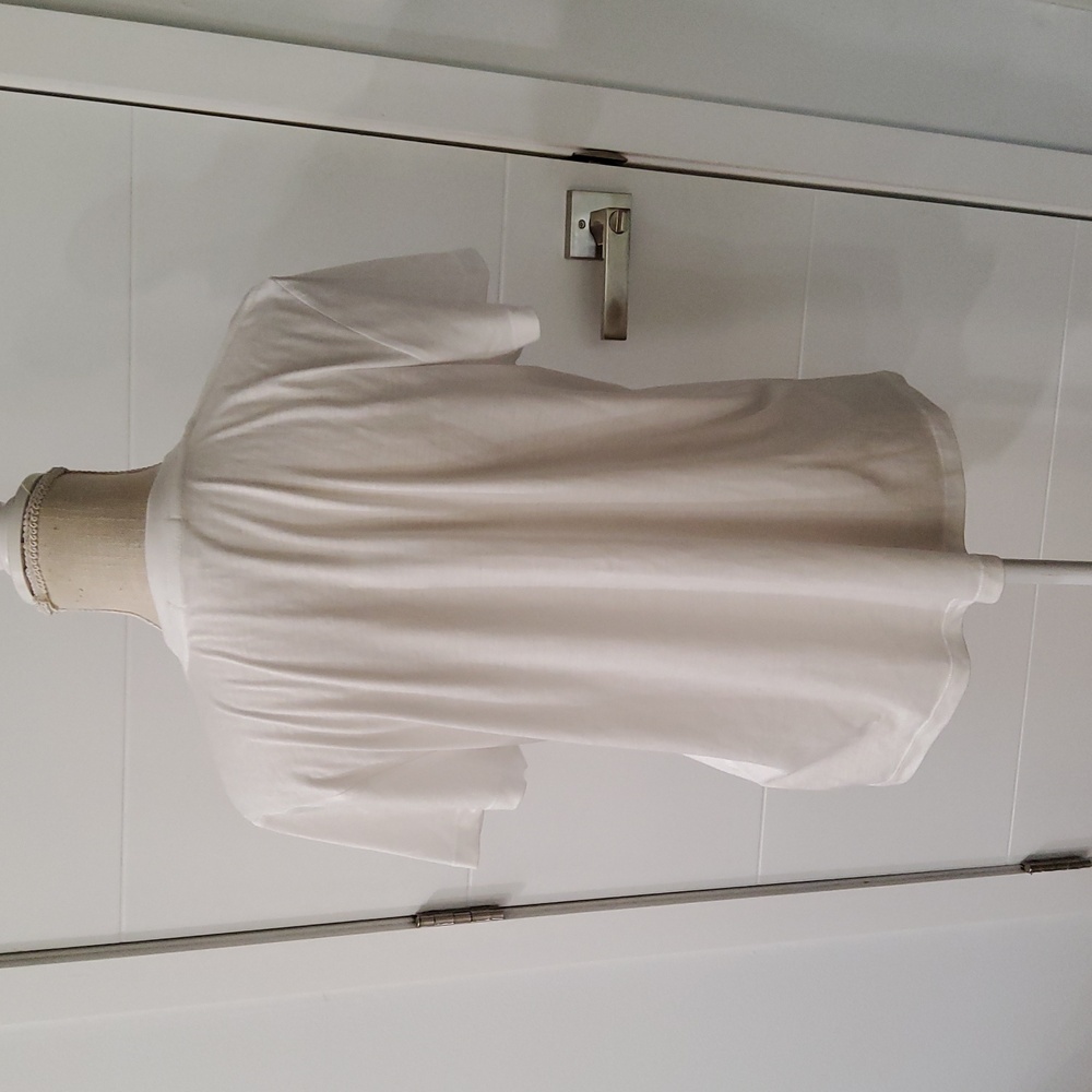 Favorite Daughter White and Red Short Sleeve Tees - Picture 7 of 11